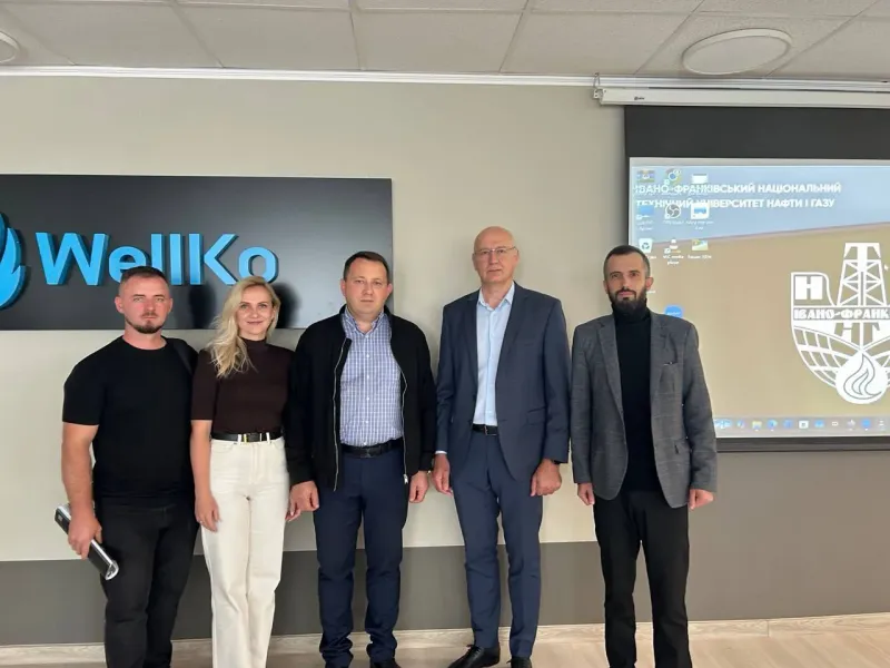  Прикарпатський промисловий кластер на ІІ Міжнародному науково-педагогічному форумі «Інноваційні технології в освіті»